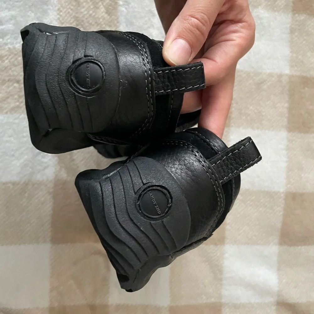 Lands End step out